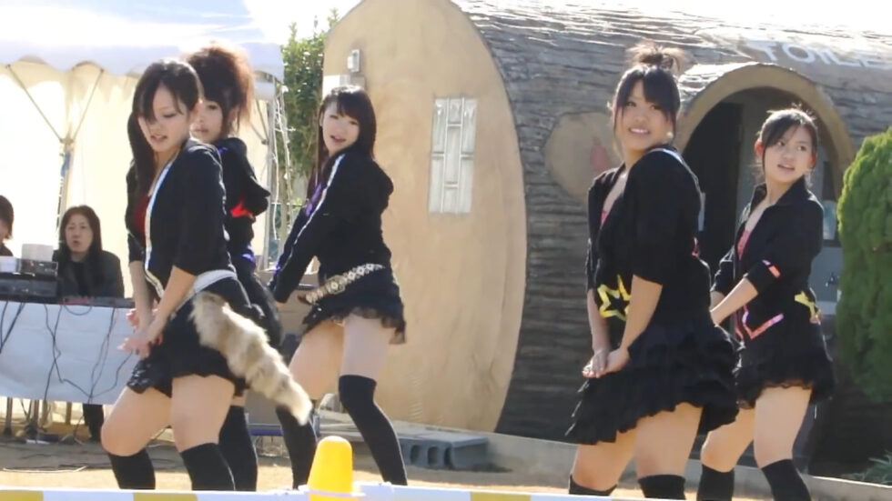 常葉学園菊川高校　ダンス部　「ミスター」 00:33