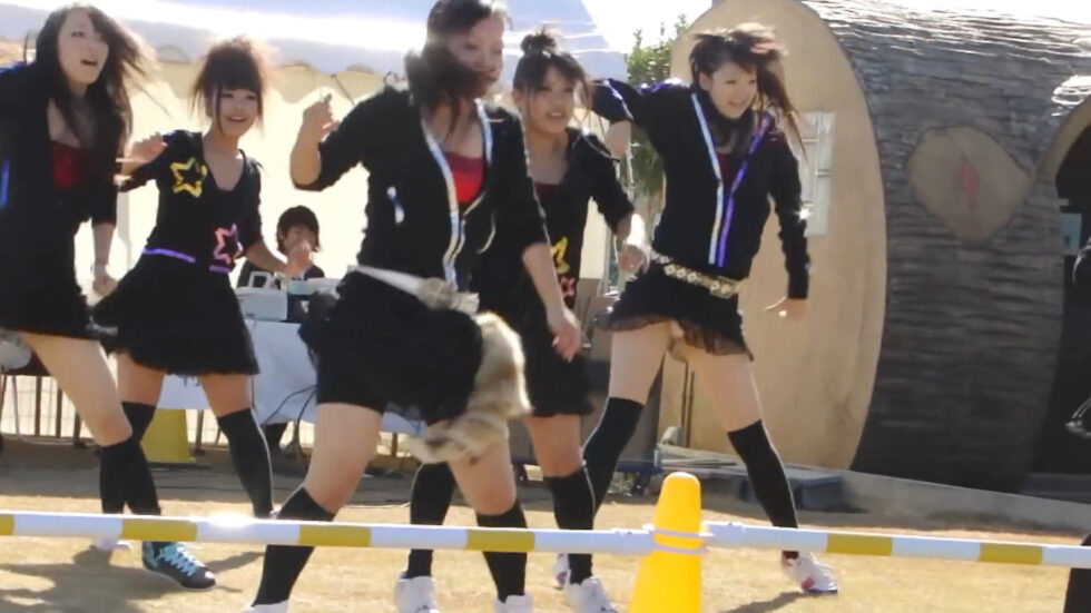常葉学園菊川高校　ダンス部　「ミスター」 00:55