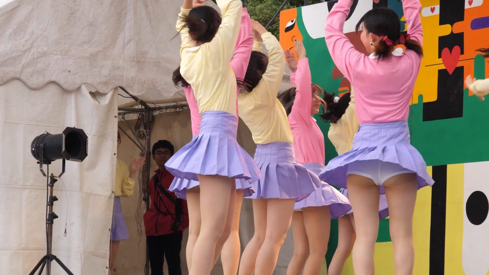 Female college student dance circle② 00:59-001