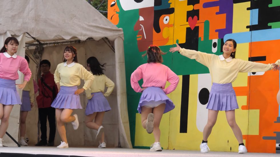 Female college student dance circle② 01:07