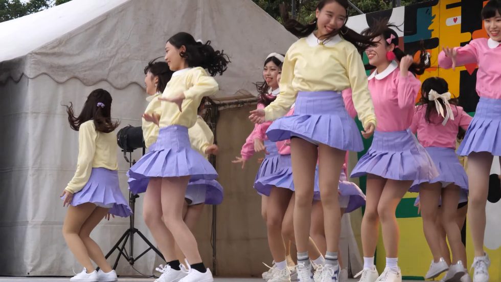 Female college student dance circle② 02:43