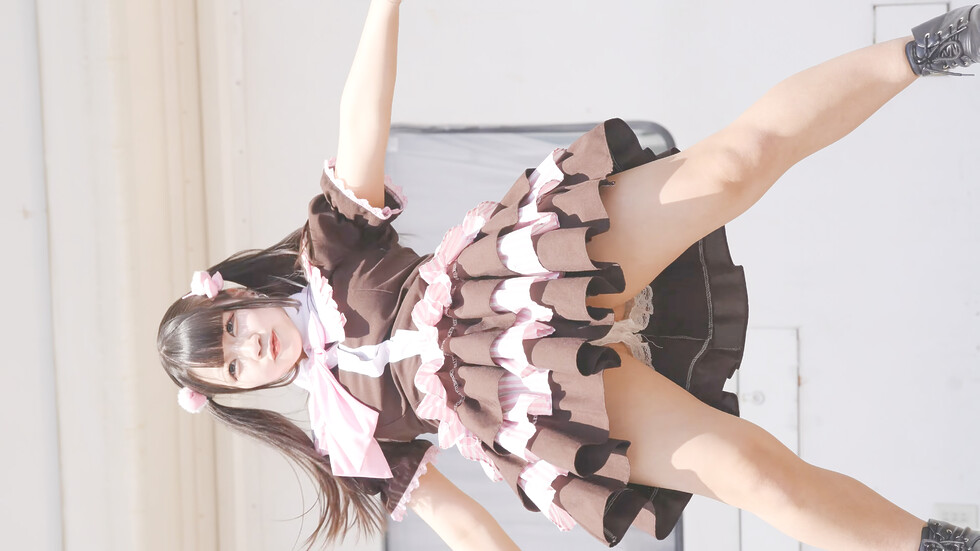 DollyPink_アイドル/縦動画①[4K/60P]お台場痛車天国/2024.03.31 00:11（色調編集版）