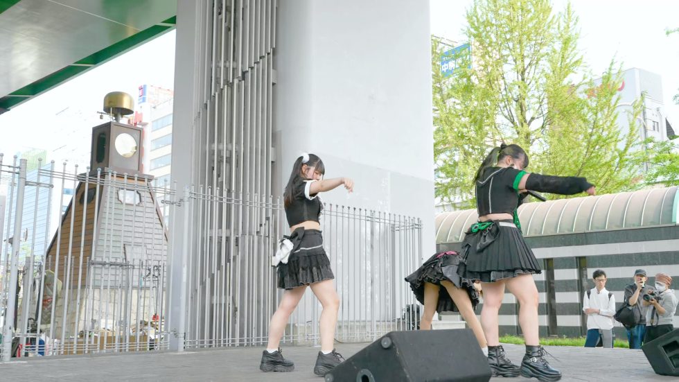 仮面学園 20250419@若宮広場 16:54（色調編集版）