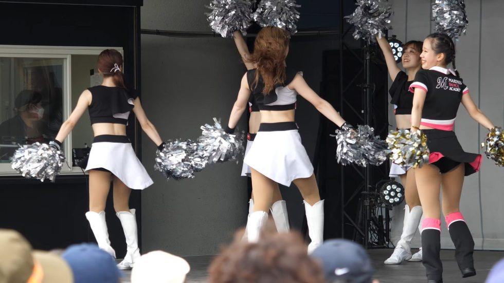 M☆Splash!!とマリーンズダンスアカデミー ユースクラス「We Love Marines」 00:52