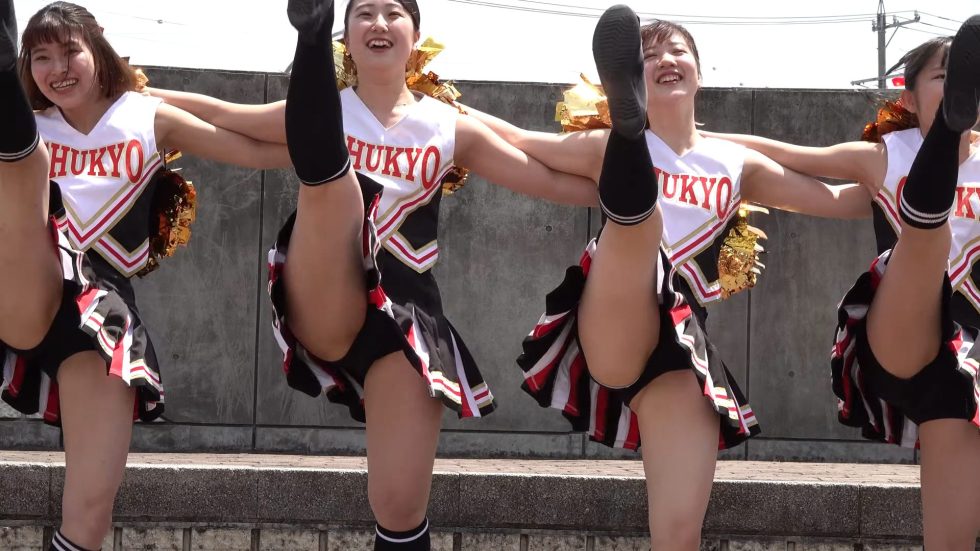 かわいいチアガール6 中京大学チアダンスサークルChupaChapus 可愛い ハイキック開脚  チアリーダー チアリーディング 4K cute japanese girl cheerleader 00:58