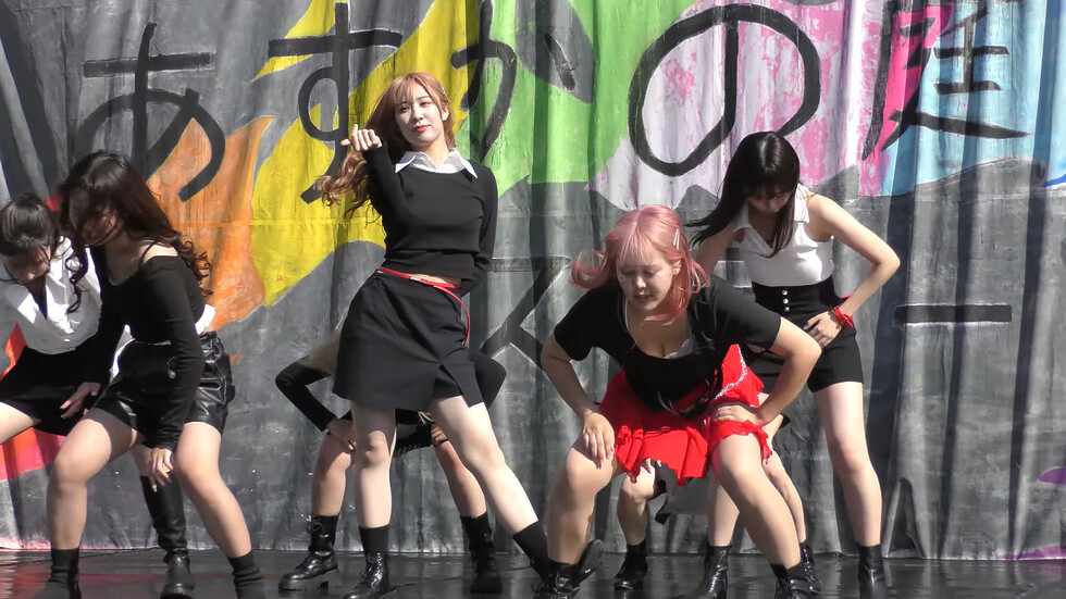 大学生のＫＰＯＰダンス　「U+Me=LOVE7 （LOVE Minutes）」 01:50