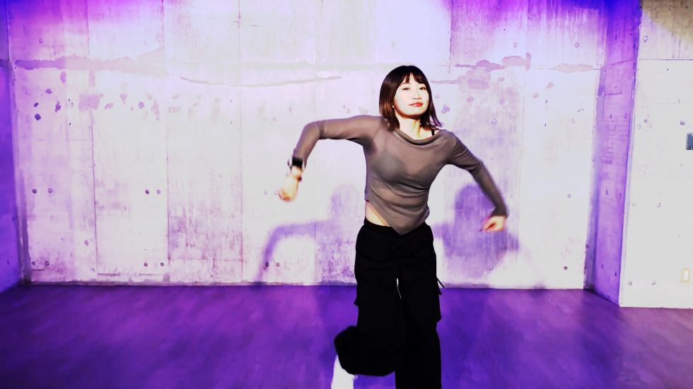 STAYC - GPT Dance Cover｜KPOP Dance Tutorial｜Dance Studio MARU  (KaSuMi) 00:15（色調編集版）
