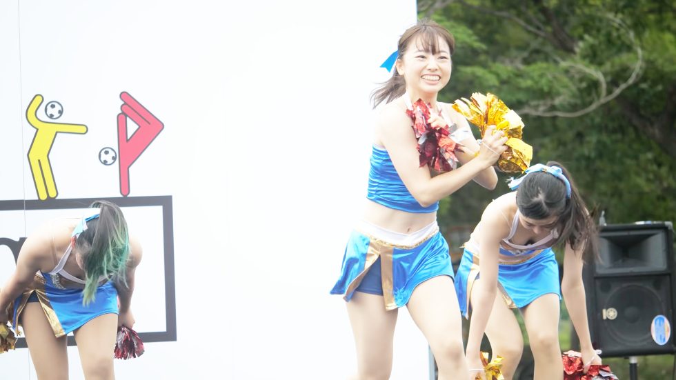早慶クラシコ2018 会心の一撃 早稲田大学チアダンスサークルMYNX 00:22（色調編集版）