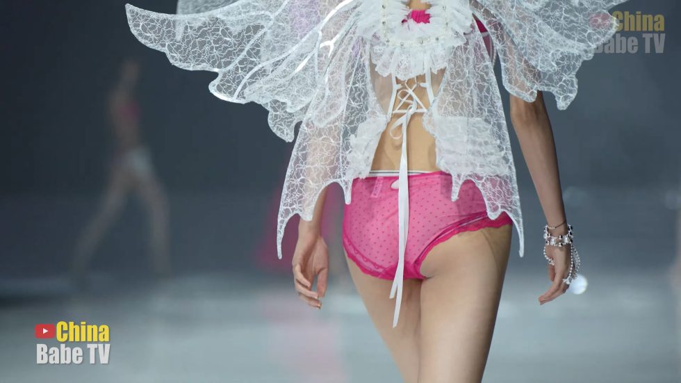 【4K】2023SIUF深圳天使寶貝D杯超模內衣秀-（布迪設計） |  BodyDesign Lingerie Show 04:16