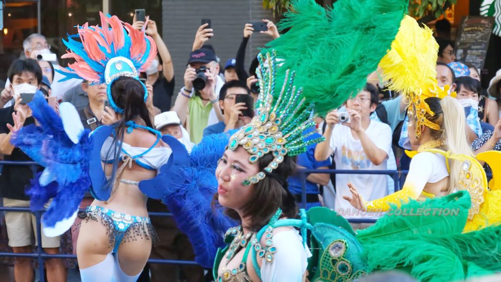 【4K】飛び出しそうなウニアングリーン　浅草サンバカーニバル2023 #2 Samba in Japan　2023 00:18（色調編集版）