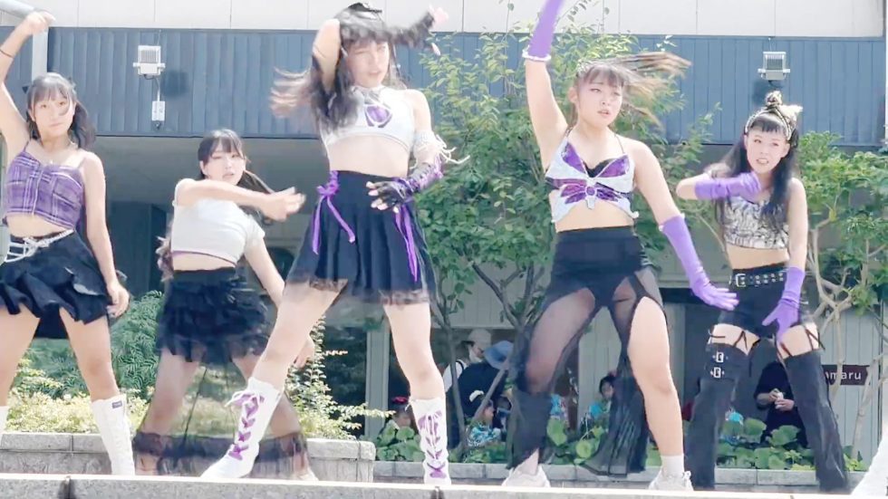 横　K-POP PICKUP ← UNITYDANCEGROUP ③ 220821 がいな祭/米子駅前だんだん広場 03:02（色調編集版）