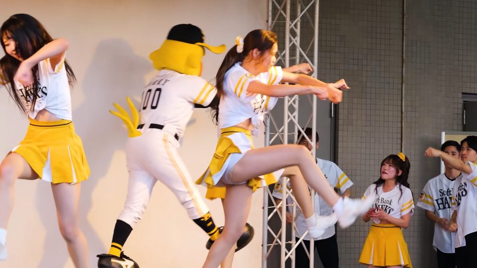 [4Kチア]Honeys ハニーズ FAN! FUN! STAGE チアガール パフォーマンス / 福岡ソフトバンクホークス / 日本シリーズ第4戦 2024年10月30日 ② 04:04