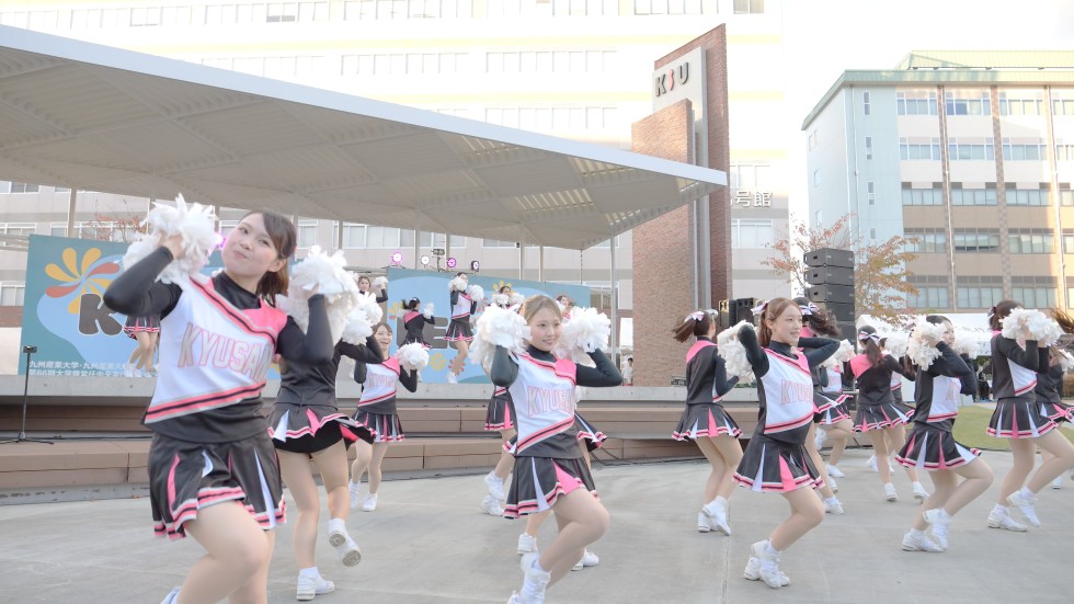 九州産業大学 チアリーダー Vigorous [ 4K/60P 固定 ] 2025/11/1 香椎祭2025 (大学生チアリーダー チアリーディング ダンス ) 01:53（色調編集版）