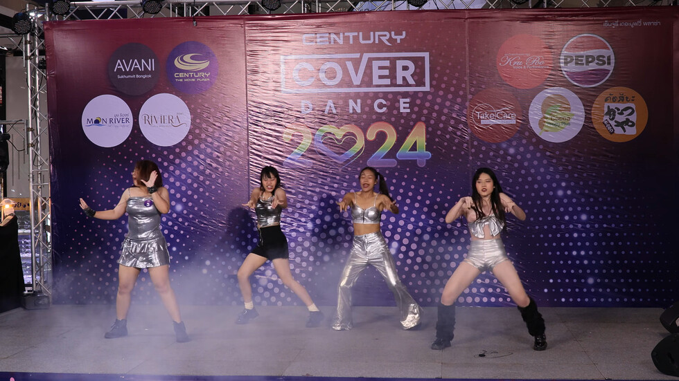 240616 ... cover KISS OF LIFE - Midas Touch + Bad News @ Century Cover Dance 2024 04:02