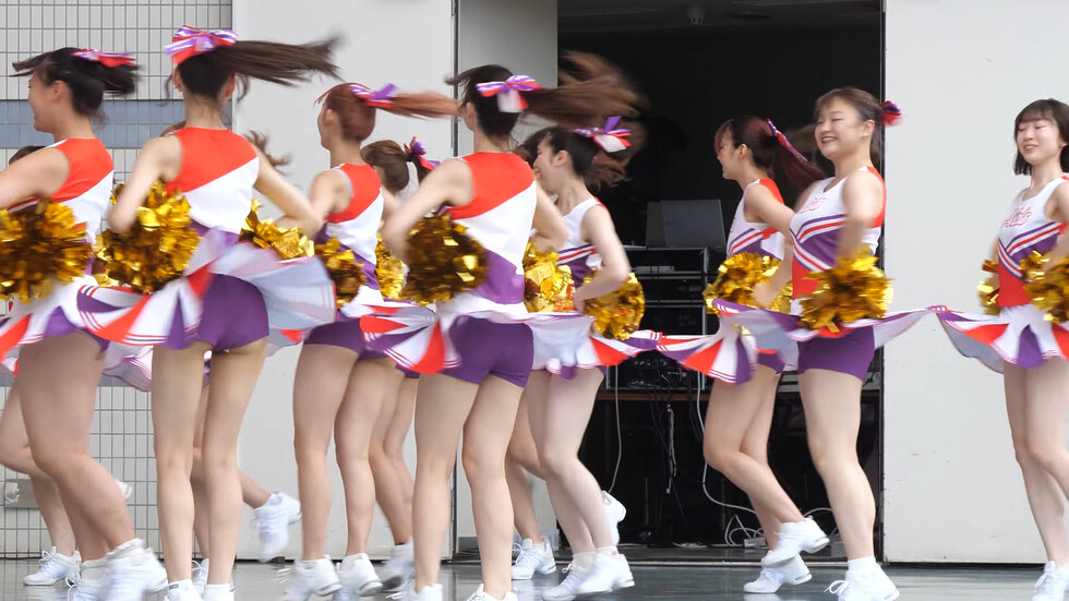 インカレ女子大生チアダンスサークルAriels（アリエルズ）「エゴイズム」代々木公園野外ステージ（東京/渋谷区） 01:04-001