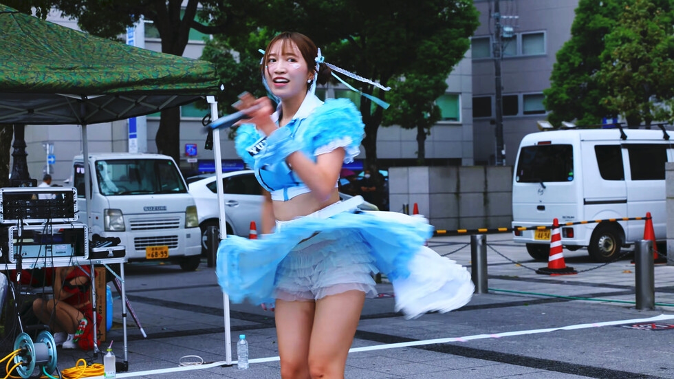 白川ゆな 20251011@金山駅南口 17:30（色調編集版）
