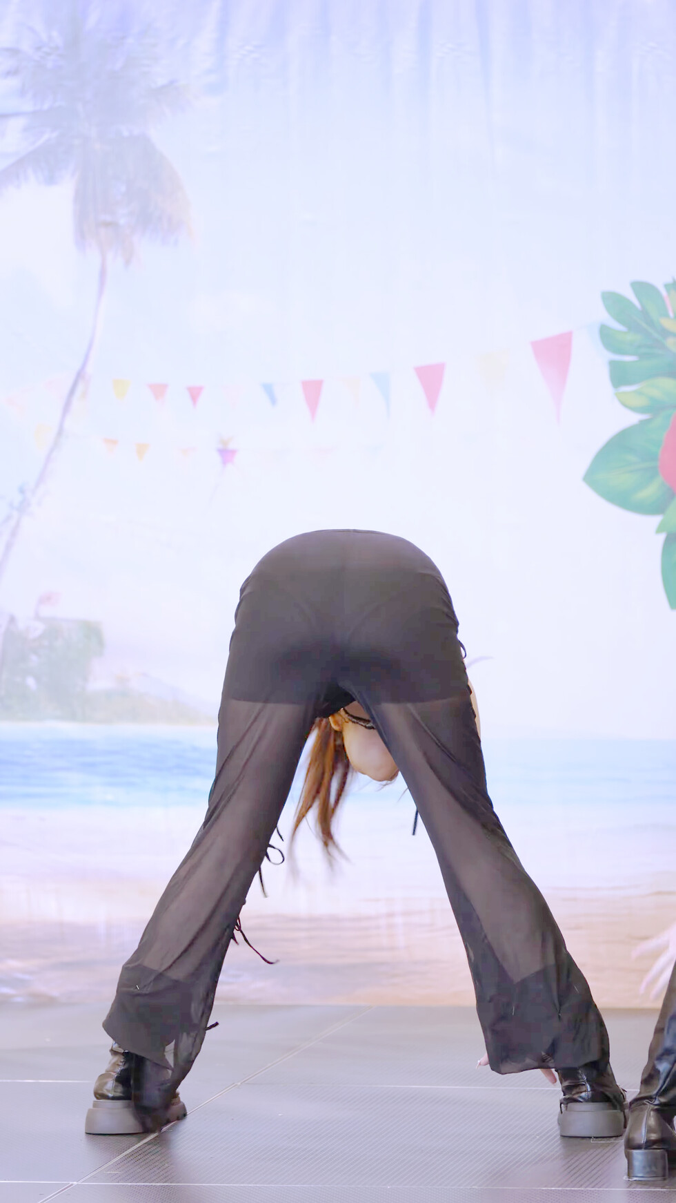 [Well FanCam] INNER TRAINEE cover KATSEYE - Gnarly @ INNER SUMMER FEST 2026 | 260329 00:12（色調編集版）