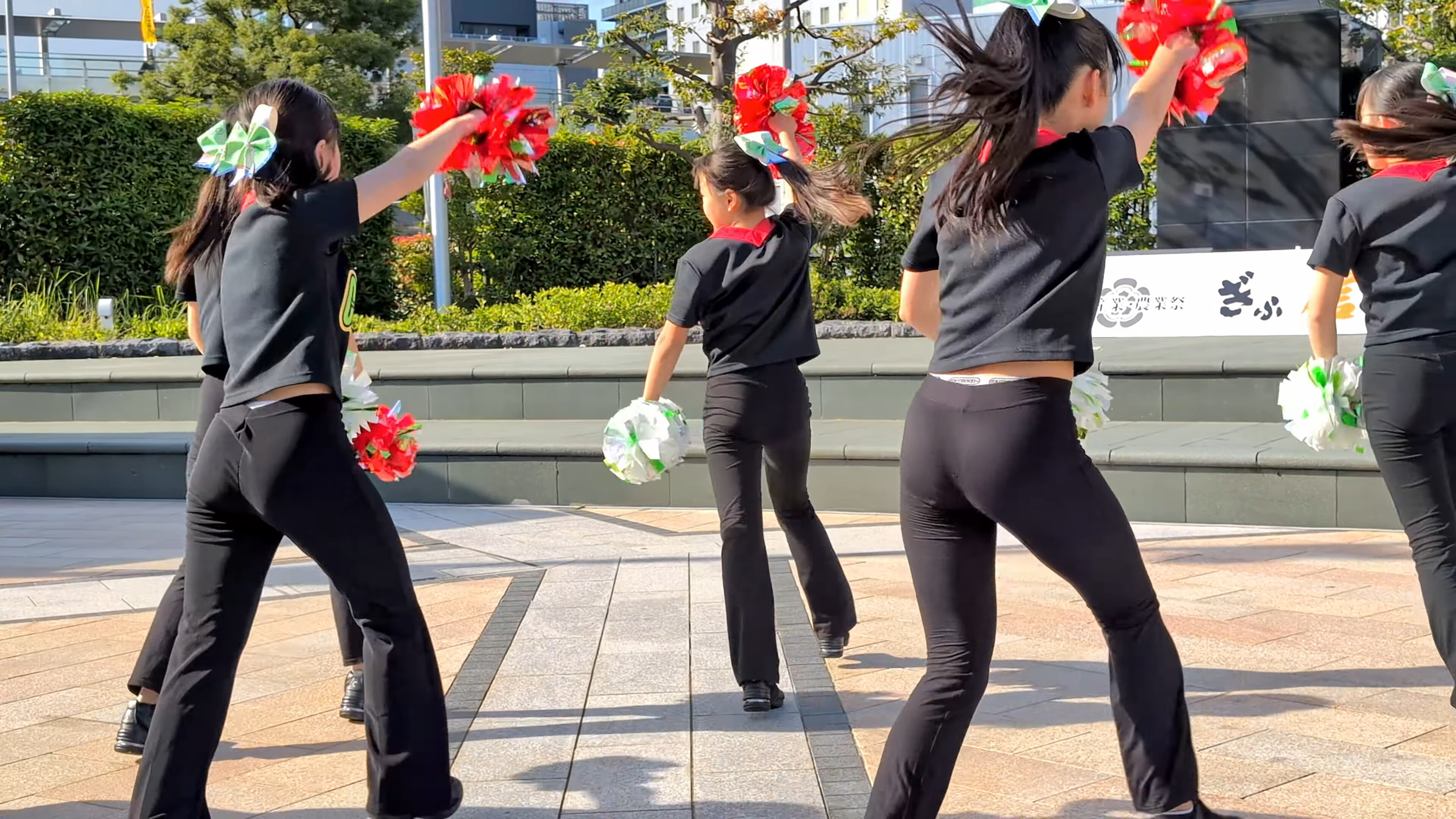 キレキレのかわいいチアダンサーたち/cheer dance performance 00:41
