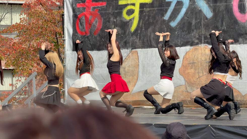 魅了するかわいいダンス 00:50