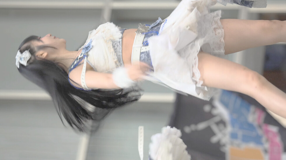 虹色の飛行少女 アイドル道場(野外)東急歌舞伎町タワーステージday2 2025/9/7 #虹色の飛行少女 #アイドル #ニジヒコ 03:14（色調編集版）